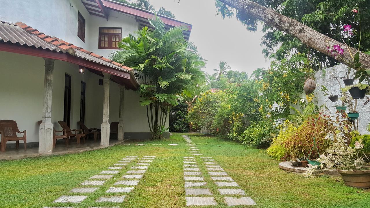 Villa Happy Home Bentota Luaran gambar